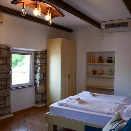 Razman Wine Rooms Gracisce Экстерьер фото